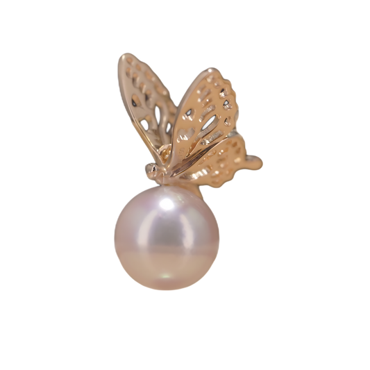 7.5-8mm Akoya White Pearl with 18k Gold Butterfly Necklace, Flawless pearl, attracting wealth