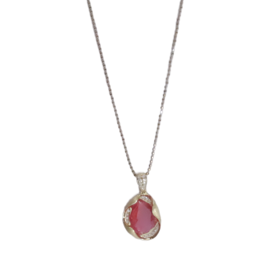 Pink Spinel Necklace with Diamond Embellishment, back coverd with 18k yellow gold. Adjustable Chain, for great energy and vitality